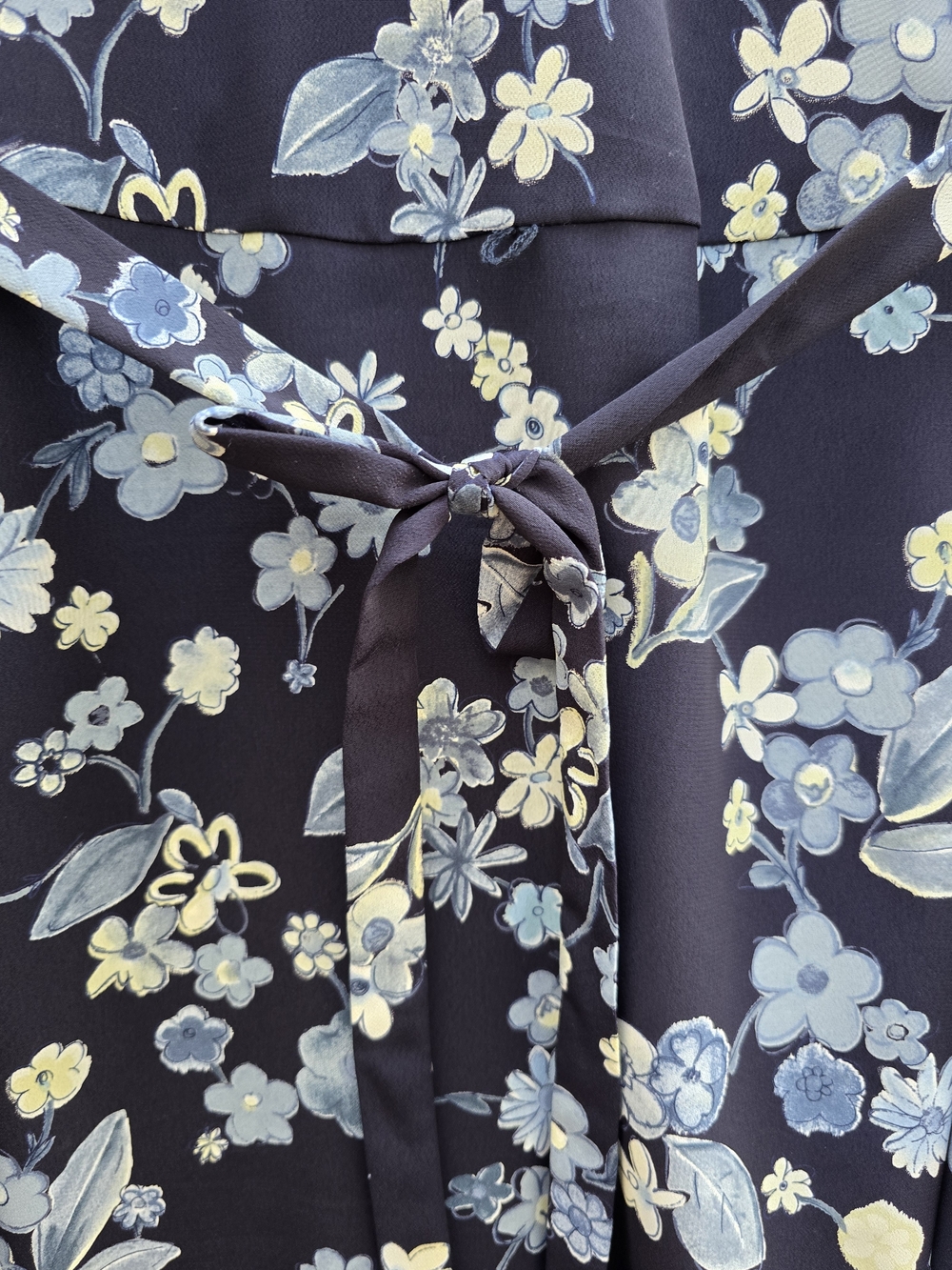 Vintage All That Jazz Navy Floral Button-Front Dress 11/12 - Picture 4 of 11